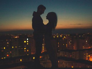 कामुक वीडियो चैट LimonKiss