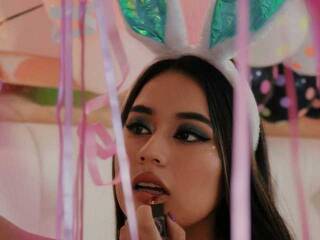 कामुक वीडियो चैट lin-jayani