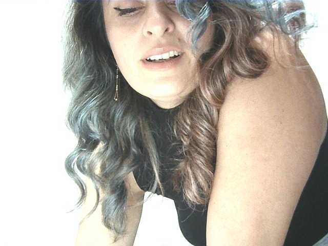 प्रसारण स्क्रीनशॉट lionessmom