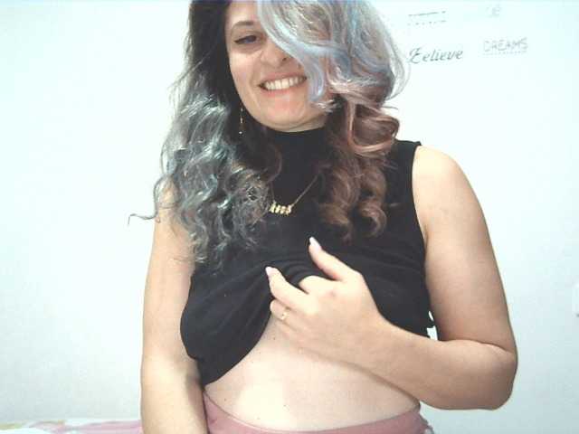 प्रसारण स्क्रीनशॉट lionessmom