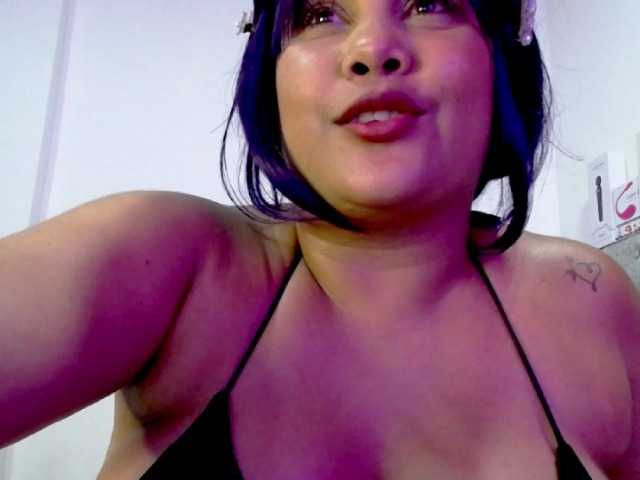 तस्वीरें lipsy-cute Explode my pussy with my lush #latina #curvy #bigass #cum #domi