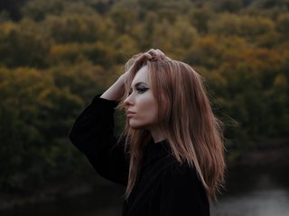 कामुक वीडियो चैट ALYSSA_KASATKA