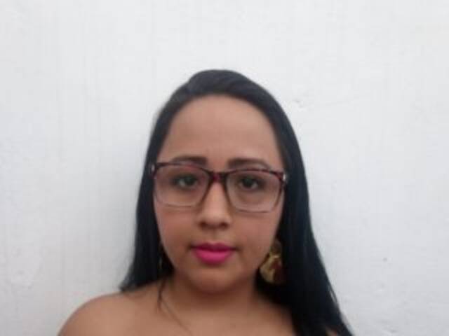 प्रोफ़ाइल की तस्वीर lisa-wane