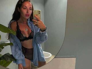 कामुक वीडियो चैट LisaAlbarn