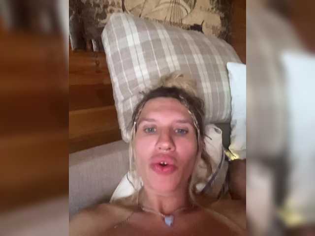 प्रसारण स्क्रीनशॉट LisaAlisa032