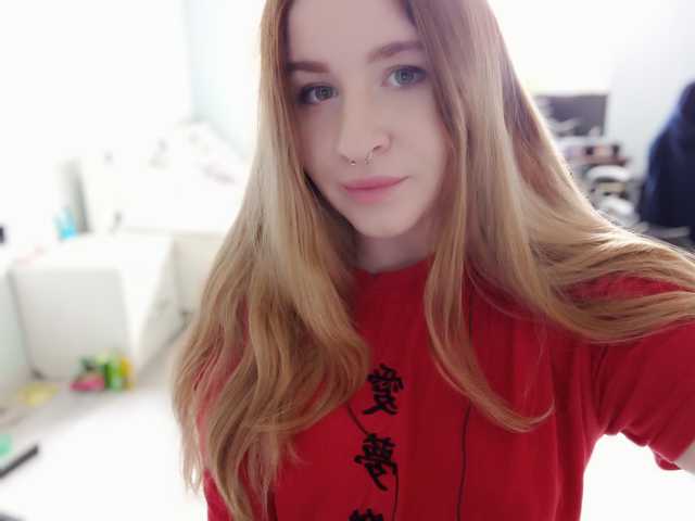 प्रोफ़ाइल की तस्वीर Emily_Green