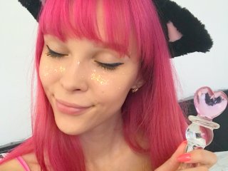 प्रोफ़ाइल की तस्वीर LittleKitty69