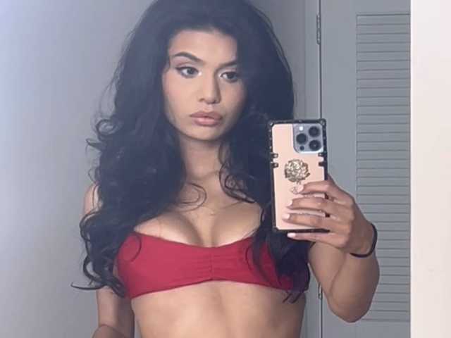 प्रोफ़ाइल की तस्वीर Little-selena