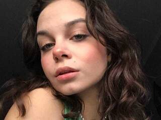 कामुक वीडियो चैट LittlePenguin