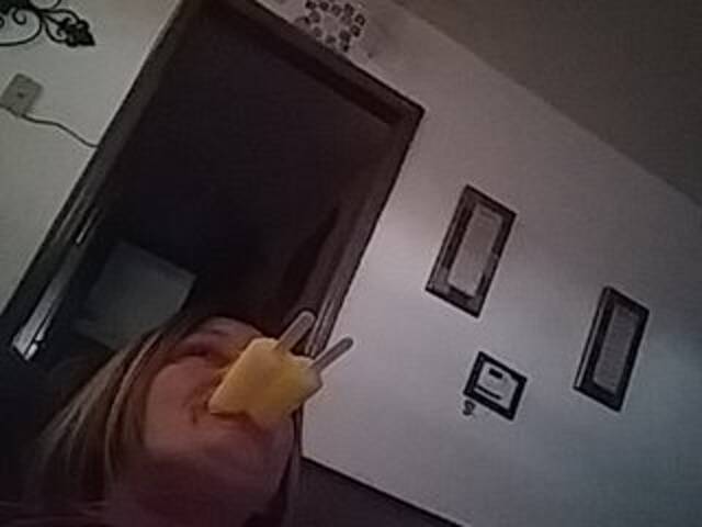 प्रसारण स्क्रीनशॉट Littleshorty