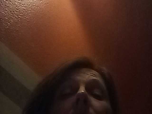 प्रसारण स्क्रीनशॉट Littleshorty