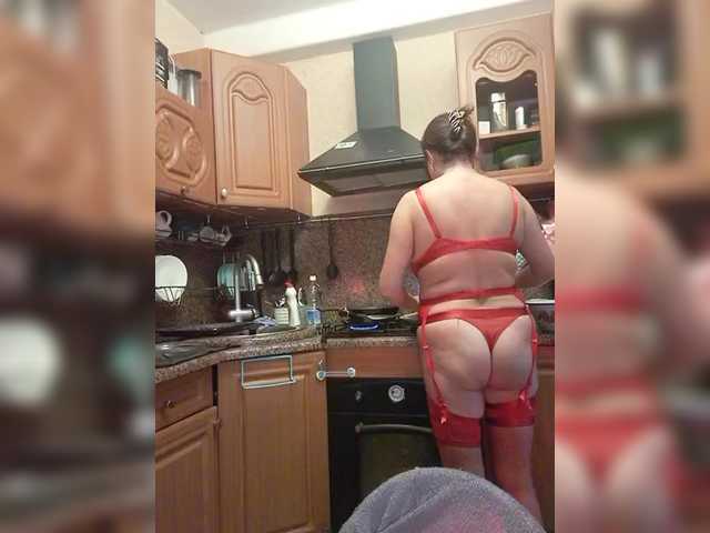 प्रसारण स्क्रीनशॉट LizaCakes