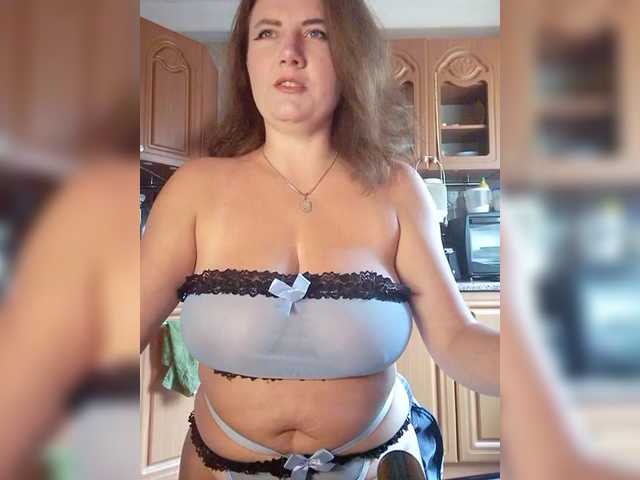 प्रसारण स्क्रीनशॉट LizaCakes