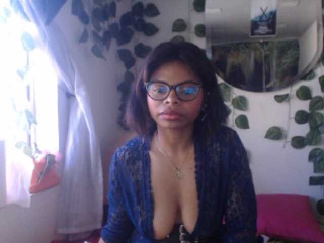 तस्वीरें lizethrey Help me for my requiero thyroid treatment 2000 dollarsAll shows at half prices today and weekend...show ass in fre 350 tokesPussy Horney Zomm 250Pussy 200 Squirt 350