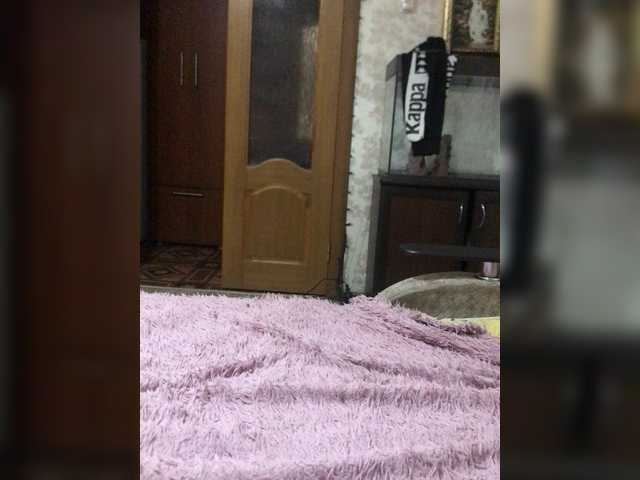 प्रसारण स्क्रीनशॉट LizSer