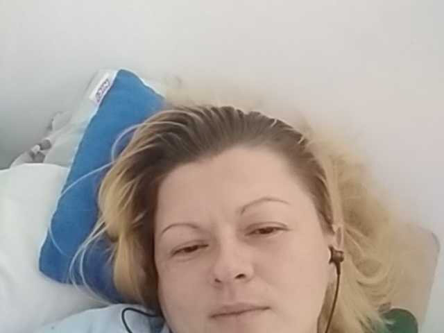 प्रसारण स्क्रीनशॉट LizzyViolet