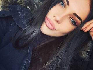 कामुक वीडियो चैट Lol27722772