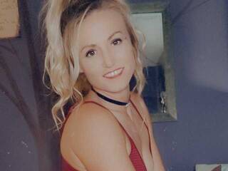 कामुक वीडियो चैट Lola-desire