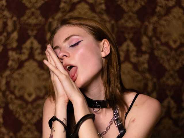 प्रोफ़ाइल की तस्वीर LollyLisa