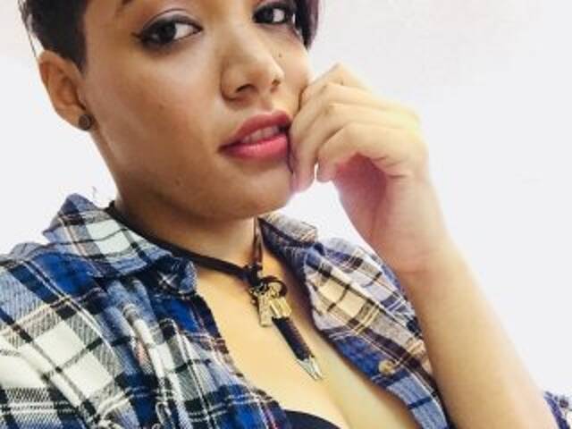 प्रोफ़ाइल की तस्वीर lorensvegga