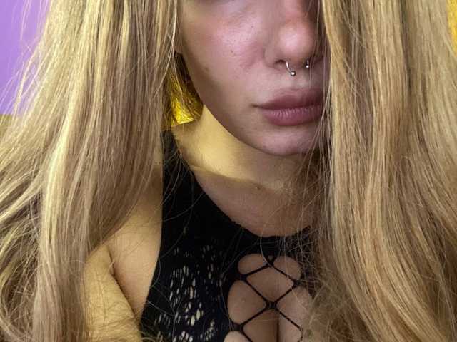 प्रोफ़ाइल की तस्वीर Lost-Mary