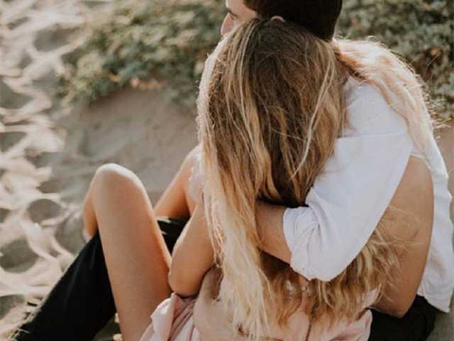 प्रोफ़ाइल की तस्वीर Loveisg