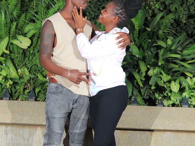 प्रोफ़ाइल की तस्वीर lovelylove1-1