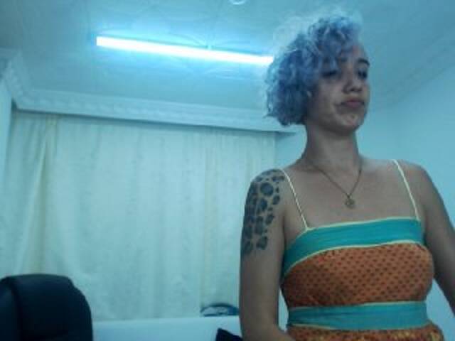 प्रसारण स्क्रीनशॉट Luandaaa