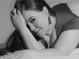 कामुक वीडियो चैट luciana-willians