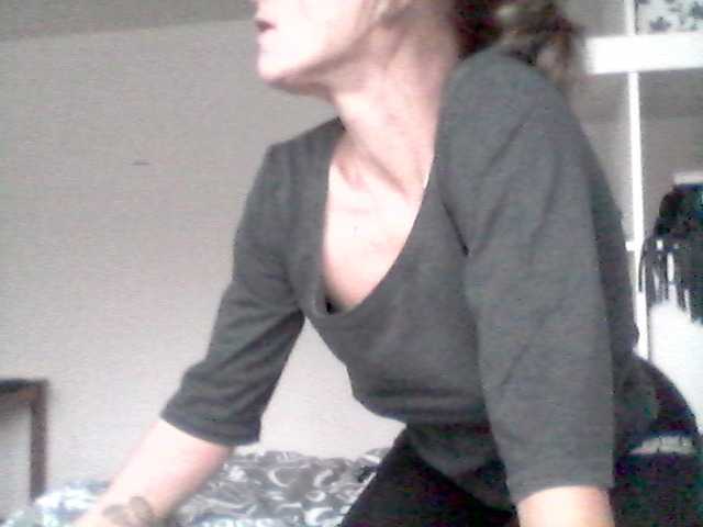 प्रोफ़ाइल की तस्वीर Lucille