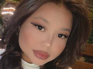 कामुक वीडियो चैट Lucky-Lioness