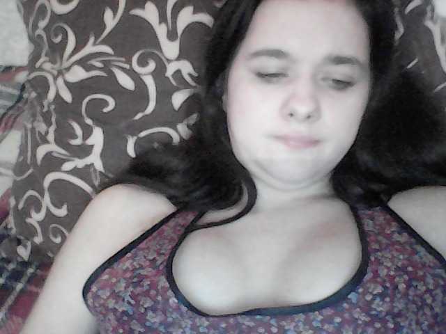 प्रसारण स्क्रीनशॉट LucyAnDay