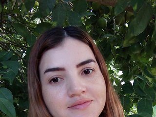 कामुक वीडियो चैट lucyastarot