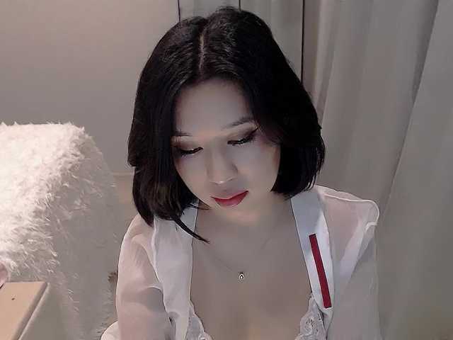प्रसारण स्क्रीनशॉट LucyLiu