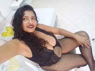 कामुक वीडियो चैट Luna-zc1