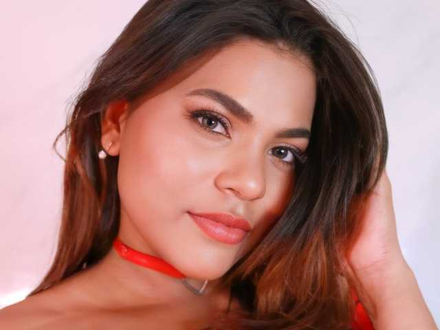 प्रोफ़ाइल की तस्वीर LunaJoy
