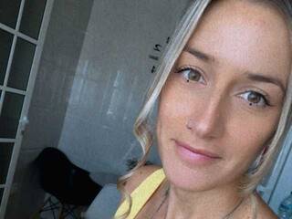 कामुक वीडियो चैट Lunarymix