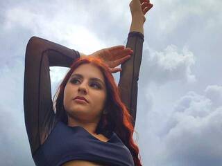 कामुक वीडियो चैट Luuu-