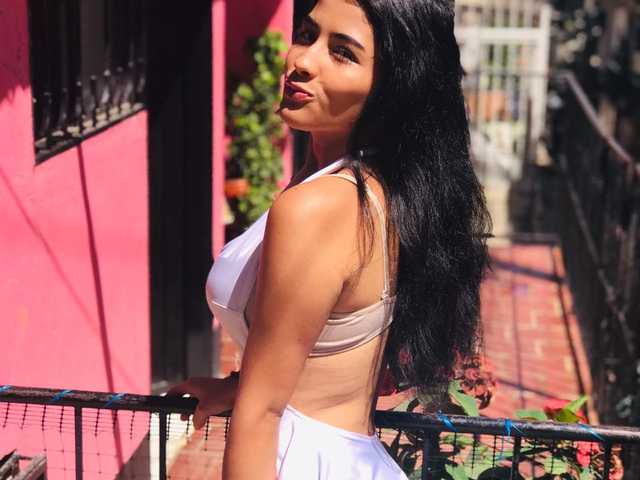 प्रोफ़ाइल की तस्वीर luxiana