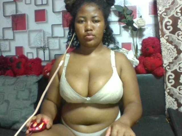 प्रसारण स्क्रीनशॉट LyahGold