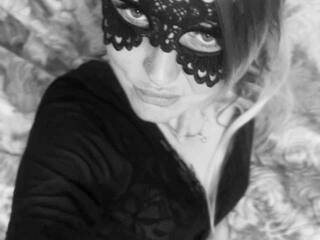 कामुक वीडियो चैट Lyalyalyaa