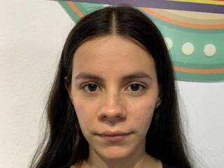 कामुक वीडियो चैट lydhia97