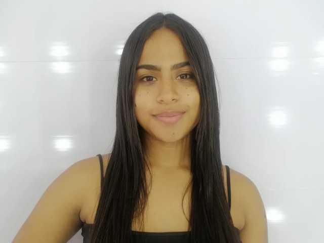 प्रोफ़ाइल की तस्वीर MackyNaughty