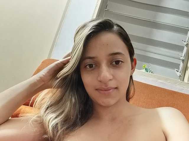 खाते की फोटो MaddieLoyd