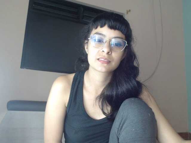 प्रसारण स्क्रीनशॉट Madelyne