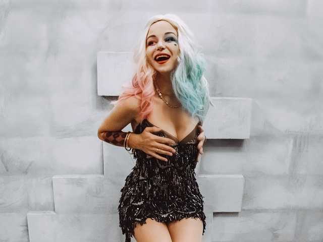 प्रोफ़ाइल की तस्वीर magic-kitty