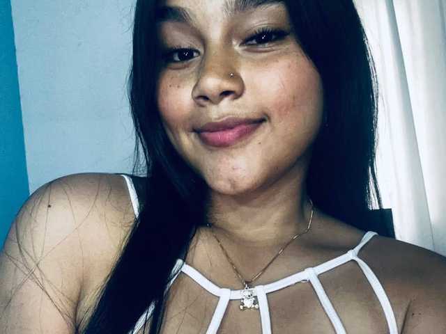 प्रोफ़ाइल की तस्वीर maiacurvy