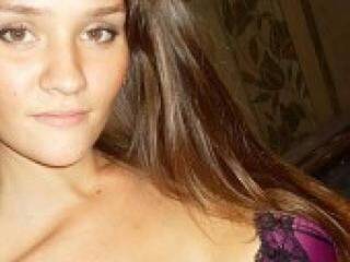 कामुक वीडियो चैट makayla