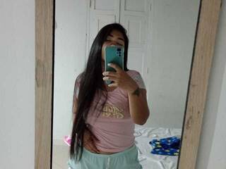 कामुक वीडियो चैट Maky13