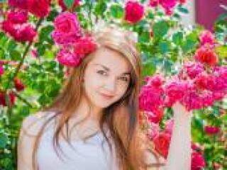 कामुक वीडियो चैट malaaa99